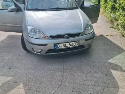 Used Ford Focus Ghia 101 HP (74 kW) 2004 Silver Sedan