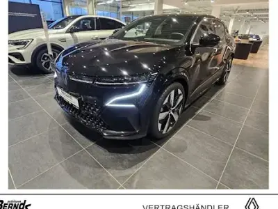 Gebraucht Renault Megane E-Tech Komfort 161 kW (220 PS) 2026 Schwarz Limousine