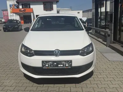 Gebraucht VW Polo Trendline 60 PS (44 kW) 2010 Weiß Kleinwagen