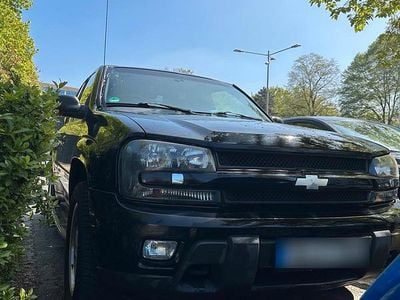 Second-hand Chevrolet TrailBlazer LTZ 273 CP (200 kW) 2002 Negru SUV