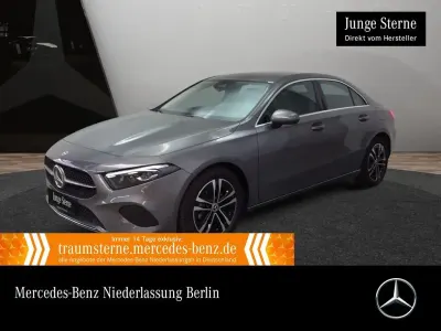Gebraucht Mercedes A200 Progressive 163 PS (119 kW) 2025 Grau Limousine