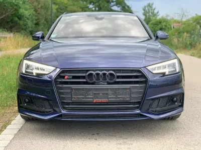 Gebraucht Audi S4 Sport 354 PS (260 kW) 2018 Blau Limousine
