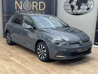 Gebraucht VW Golf VIII Active 2023 Grau
