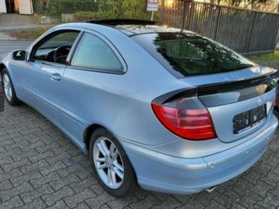 Mercedes C230