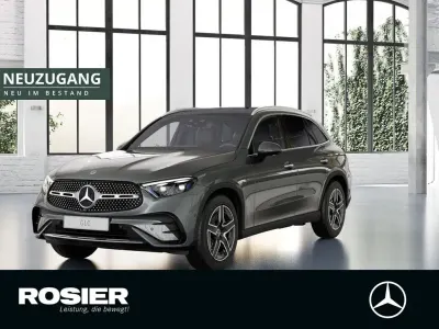 Gebraucht Mercedes GLC300 AMG 269 PS (197 kW) 2023 Grau / selenitgrau SUV