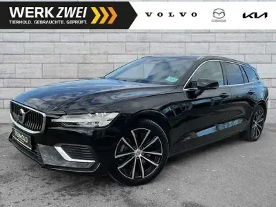 Brugt Volvo V60 Core 398 HK (292 kW) 2022 Sort Stationcar