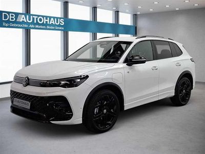 Gebraucht VW Tiguan R-line 150 PS (110 kW) 2025 Weiß SUV
