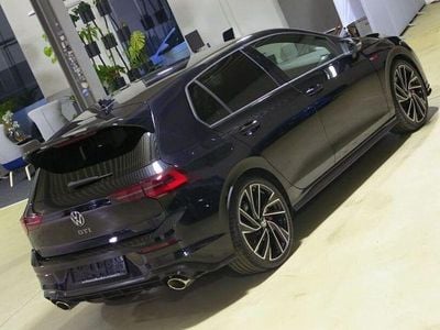 Gebraucht VW Golf VIII GTI Clubsport 301 PS (221 kW) 2022 Deep black Limousine