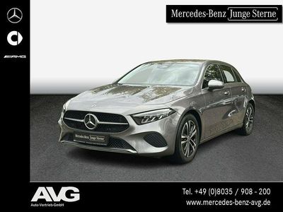 Gebraucht Mercedes A200 Progressive 163 PS (119 kW) 2024 Grau Limousine