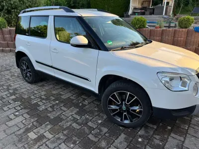 Gebraucht Skoda Yeti Adventure 140 PS (102 kW) 2013 Weiß SUV