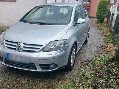 Silber Gebraucht 2005 VW Golf IV Kombi | 1.600 € (Fairer Preis)