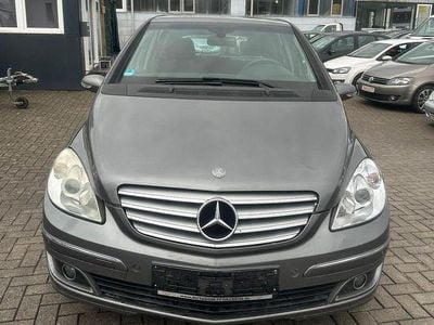 Gebraucht Mercedes B200 Edition 136 PS (100 kW) 2007 Grau Van / Kleinbus