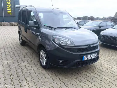Gebraucht Fiat Doblò Lounge 120 PS (88 kW) 2019 Grau Van / Kleinbus