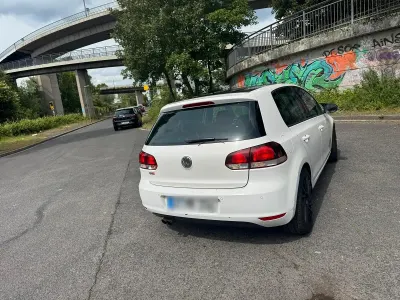 Gebraucht VW Golf VI Highline 160 PS (117 kW) 2009 Weiß Kleinwagen