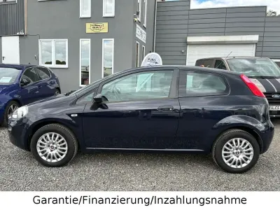 Gebraucht Fiat Punto Pop 69 PS (50 kW) 2015 Blu lancia/suggestivo/fontana Kleinwagen