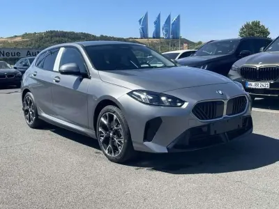 Neu BMW 120 M Sport 156 PS (114 kW) 2026 Grau Kleinwagen