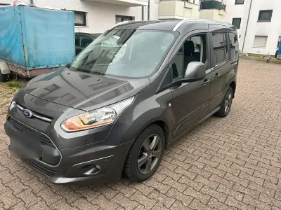 Gebraucht Ford Tourneo Connect 101 PS (74 kW) 2015 Grau Van / Kleinbus