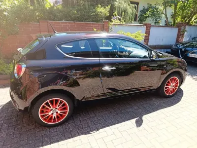Gebraucht Alfa Romeo MiTo Super 105 PS (77 kW) 2011 Schwarz Kleinwagen