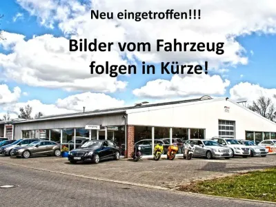 Gebraucht VW Golf VII 105 PS (77 kW) 2012 Silber Kombi