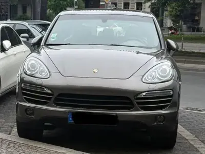 Gebraucht Porsche Cayenne 245 PS (180 kW) 2012 Braun SUV