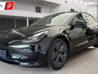 Gebraucht Tesla Model 3 Standard Range 225 kW (306 PS) 2023 Schwarz Limousine