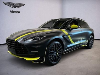 Aston Martin DBX 707