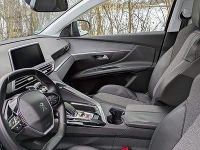 Gebraucht Peugeot 5008 Allure 165 PS (121 kW) 2017 Schwarz SUV