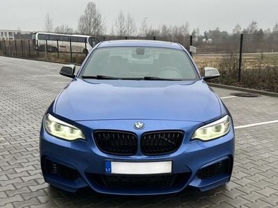 BMW M235