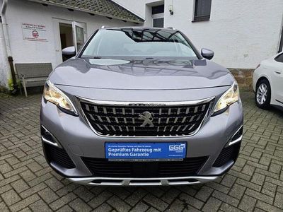 Gebraucht Peugeot 5008 Allure 131 PS (96 kW) 2020 Grau SUV