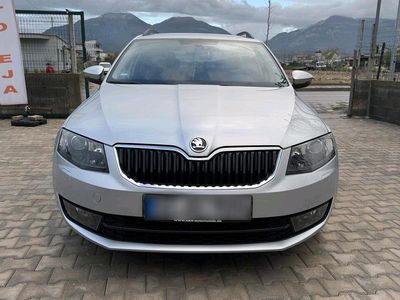 Gebraucht Skoda Octavia 150 PS (110 kW) 2014 Silber Kleinwagen