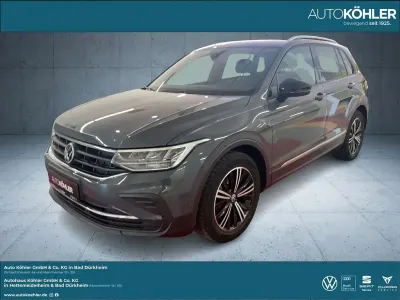 Gebraucht VW Tiguan Active 131 PS (96 kW) 2021 Grau SUV