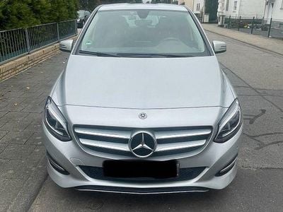 Mercedes B180