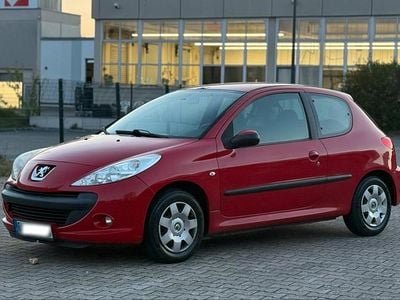 Usata Peugeot 206+ 60 CV (44 kW) 2009 Rosso Utilitaria