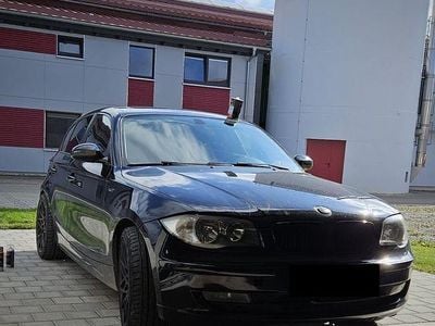 Gebraucht BMW 118 Performance 143 PS (105 kW) 2007 Schwarz Kleinwagen