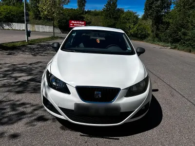 Gebraucht Seat Ibiza 86 PS (63 kW) 2010 Weiß Kleinwagen