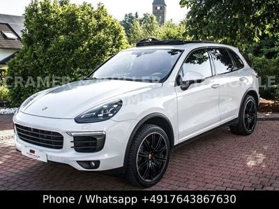 Weiß Gebraucht 2015 Porsche Cayenne SUV | 28.599 € (Etwas zu teuer)
