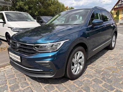 Blau Gebraucht 2024 VW Tiguan Move SUV | 28.480 € (Superpreis)