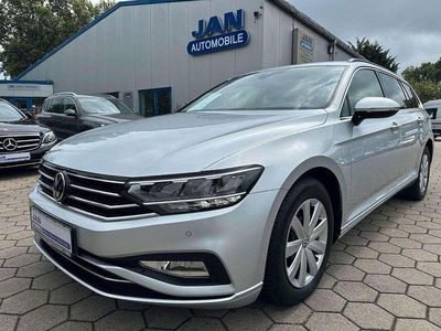 Gebraucht VW Passat Business 150 PS (110 kW) 2021 Silber Kombi