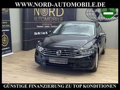 Gebraucht VW Passat 150 PS (110 kW) 2022 Schwarz Kombi