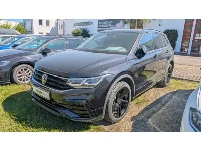 Second-hand VW Tiguan R-line 245 CP (180 kW) 2022 Negru SUV