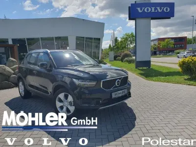 Gebraucht Volvo XC40 Momentum 129 PS (94 kW) 2021 Black stone SUV