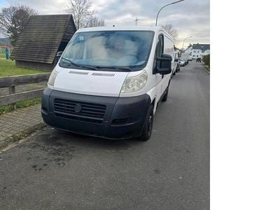 Gebraucht Fiat Ducato 105 PS (77 kW) 2009 Weiß Van