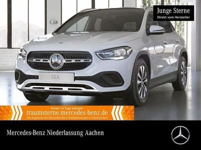 Usata Mercedes GLA180 Style 136 CV (100 kW) 2022 Bianco SUV