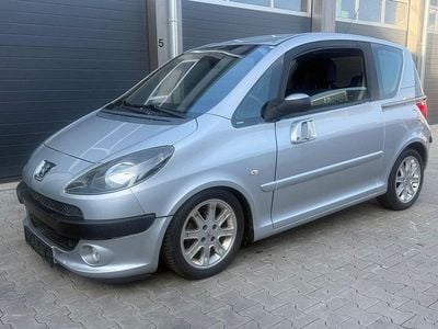 Gebraucht Peugeot 1007 Premium 88 PS (64 kW) 2006 Grau Van / Kleinbus