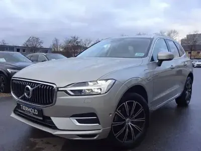 Używany Volvo XC60 Inscription 392 KM (288 kW) 2020 Beżowy SUV