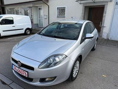 Gebraucht Fiat Bravo Dynamic 120 PS (88 kW) 2011 Kleinwagen