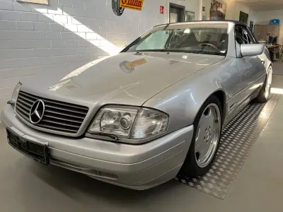 Gebraucht Mercedes SL320 231 PS (169 kW) 1997 Silber Cabrio