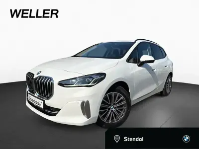 Używany BMW 223 Active Tourer Luxury Line 197 KM (144 kW) 2025 Biały Minivan