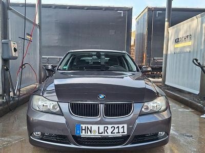 Usata BMW 318 Performance 122 CV (89 kW) 2007 Grigio Station wagon