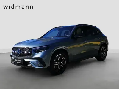 Używany Mercedes GLC300 Premium 269 KM (197 kW) 2024 Zielony SUV